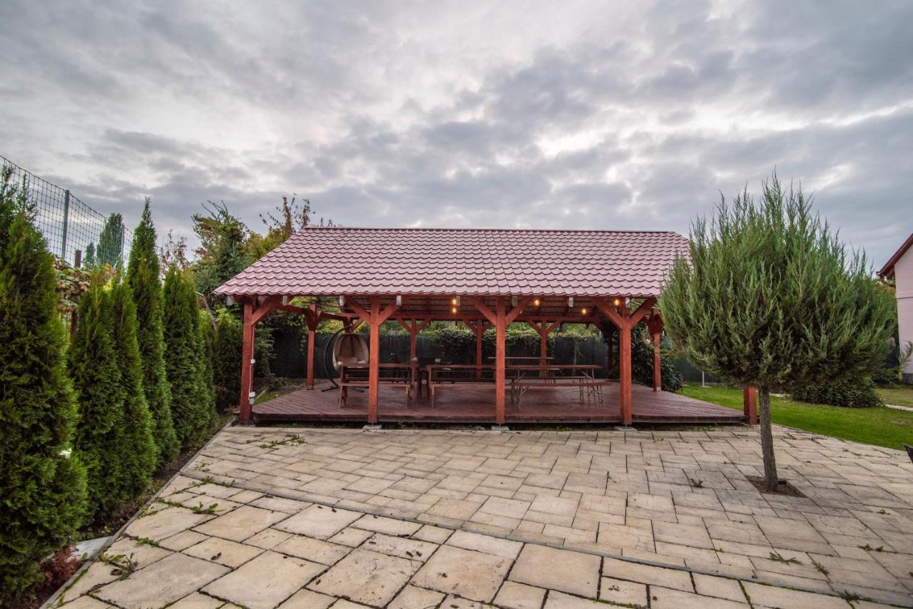 Sweet Life Wellness Apartments Egerszalok Bagian luar foto