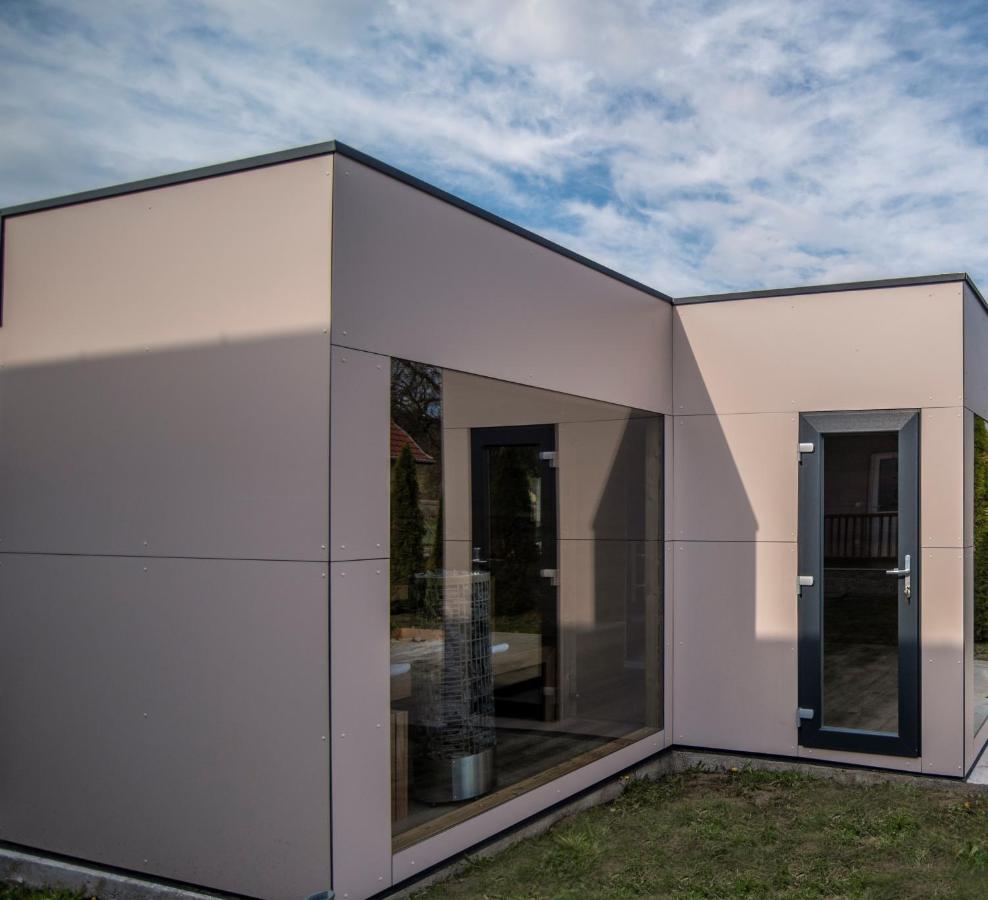 Sweet Life Wellness Apartments Egerszalok Bagian luar foto