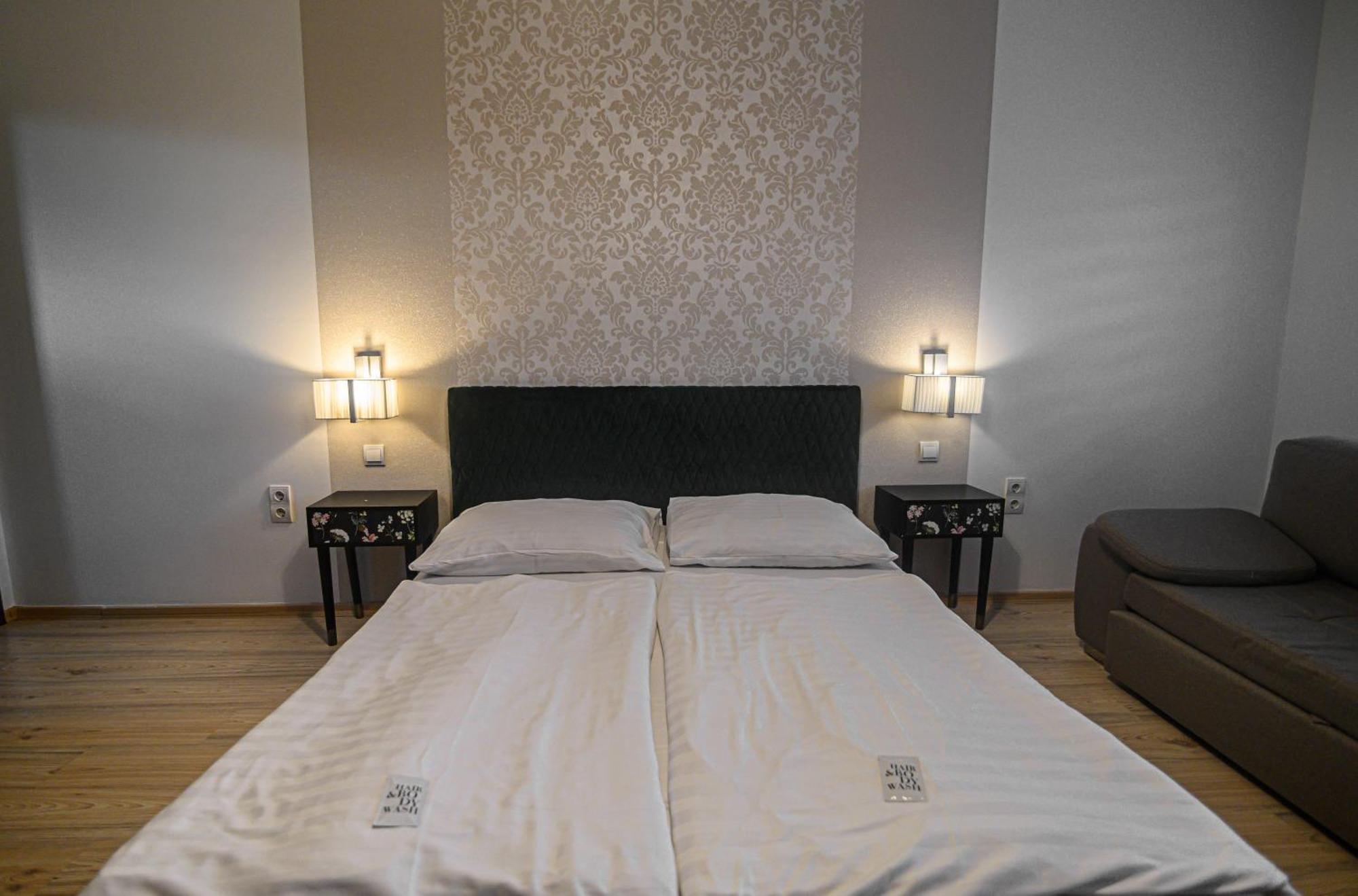 Sweet Life Wellness Apartments Egerszalok Bagian luar foto